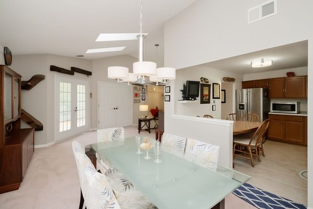 1401 Plum Court D, Mount Prospect, IL 60056