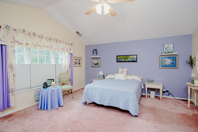 1401 Plum Court D, Mount Prospect, IL 60056