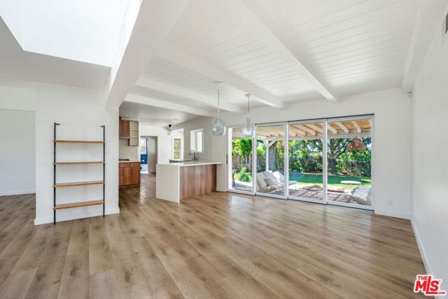 5519 Shenandoah Avenue, Los Angeles, CA 90056