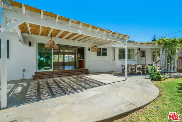 5519 Shenandoah Avenue, Los Angeles, CA 90056