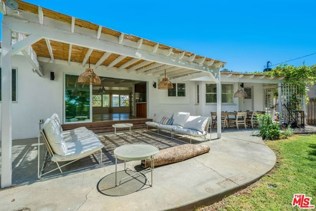 5519 Shenandoah Avenue, Los Angeles, CA 90056