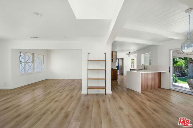 5519 Shenandoah Avenue, Los Angeles, CA 90056