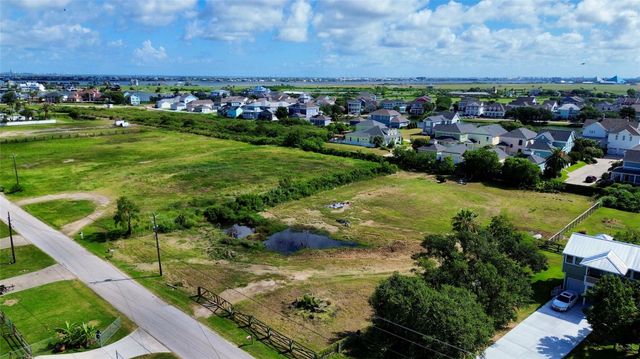 Lot 24 103rd Street, Galveston, TX 77554