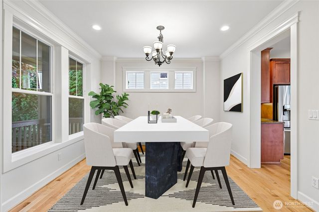 17280 NE 120th Way, Redmond, WA 98052