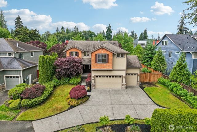 17280 NE 120th Way, Redmond, WA 98052