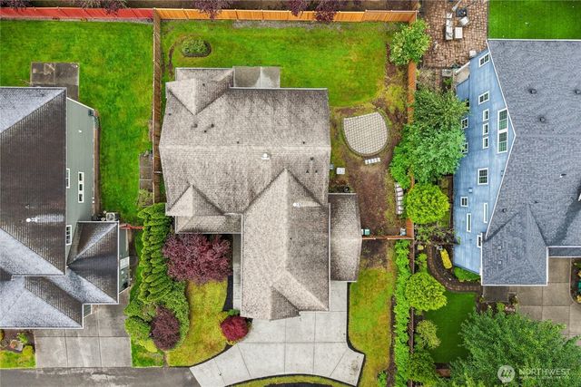 17280 NE 120th Way, Redmond, WA 98052