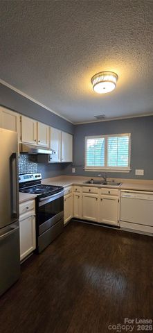 3001 Heathstead Place D, Charlotte, NC 28210