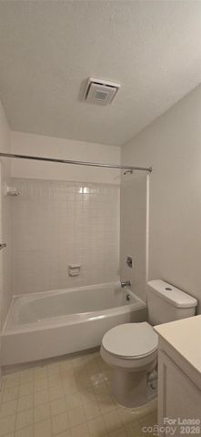 3001 Heathstead Place D, Charlotte, NC 28210