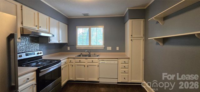3001 Heathstead Place D, Charlotte, NC 28210