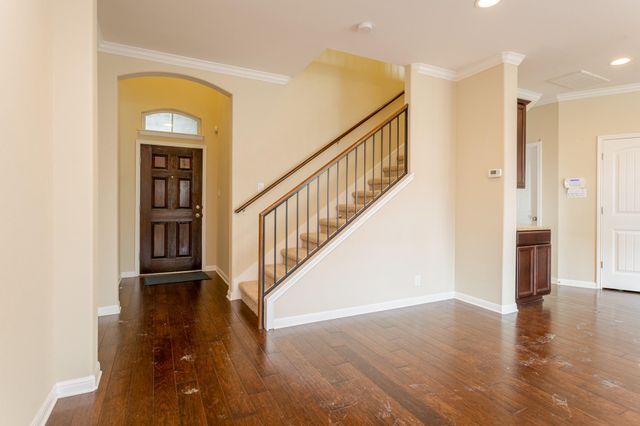 13400 Briarwick DR 802, Austin, TX 78729