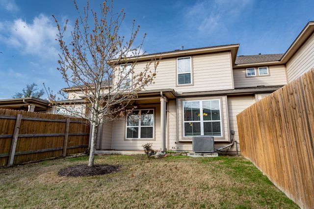 13400 Briarwick DR 802, Austin, TX 78729