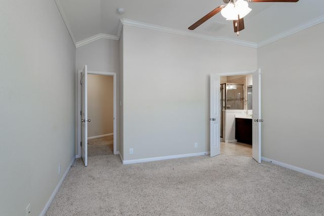 13400 Briarwick DR 802, Austin, TX 78729