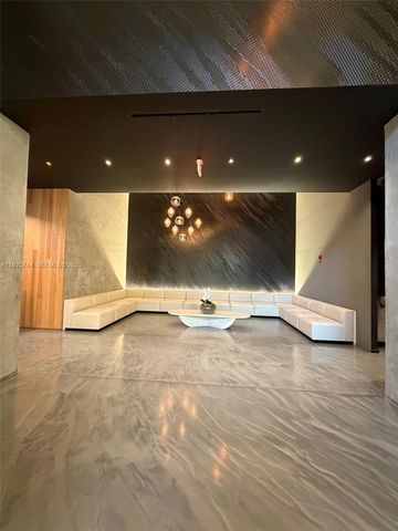 151 SE 1st St 1004, Miami, FL 33131