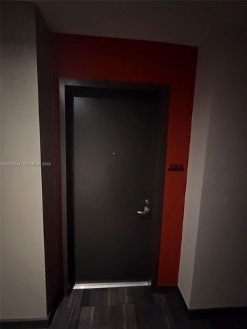 151 SE 1st St 1004, Miami, FL 33131