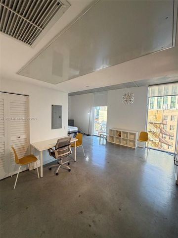 151 SE 1st St 1004, Miami, FL 33131