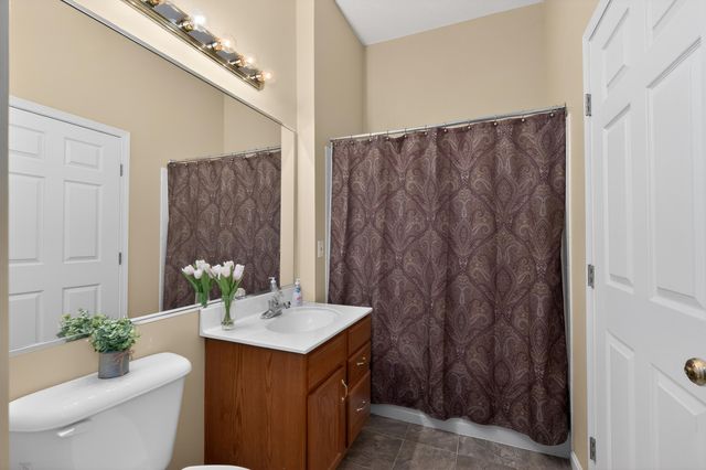 1434 Taramore Drive, Florence, KY 41042