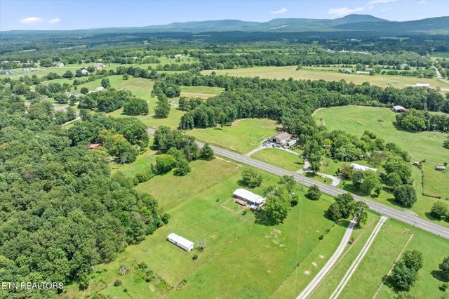 6836 Highway 127, Crossville, TN 38572