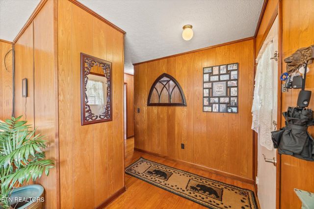 6836 Highway 127, Crossville, TN 38572