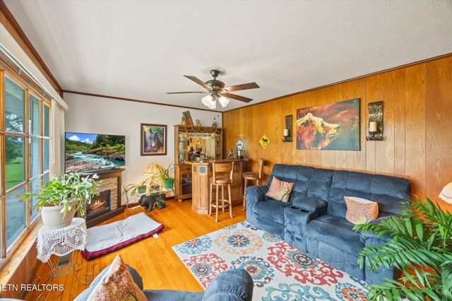 6836 Highway 127, Crossville, TN 38572