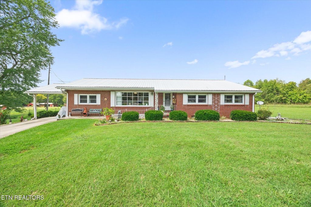 6836 Highway 127, Crossville, TN 38572