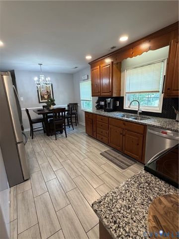 6115 Strathcona St, Chesterfield, VA 23234