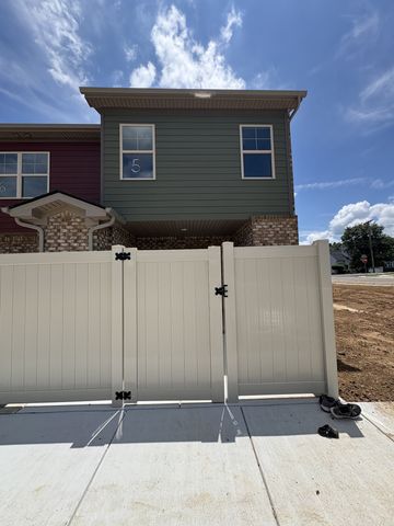 180 Ace Ave, Smyrna, TN 37167