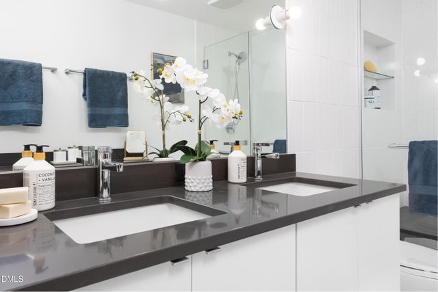 524 N Mangum Street 2, Durham, NC 27701