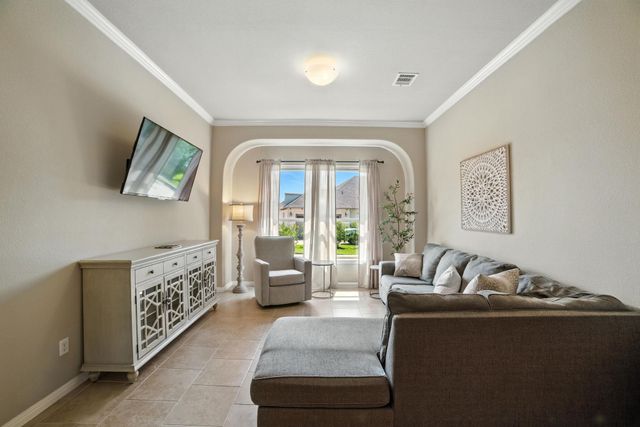 107 Tylee CIR, Bastrop, TX 78602