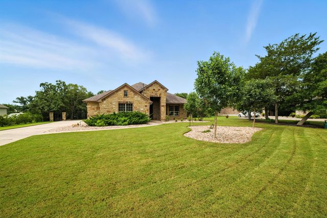 107 Tylee CIR, Bastrop, TX 78602