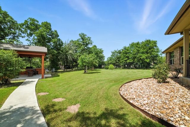 107 Tylee CIR, Bastrop, TX 78602