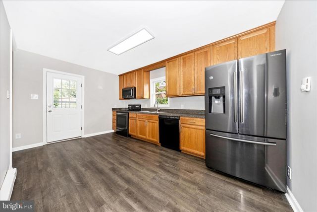 610 RINGGOLD STREET, Waynesboro, PA 17268