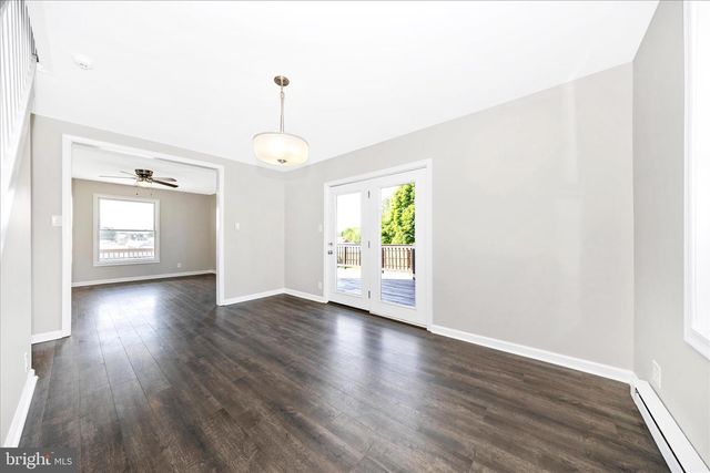 610 RINGGOLD STREET, Waynesboro, PA 17268