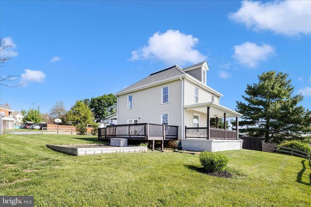 610 RINGGOLD STREET, Waynesboro, PA 17268