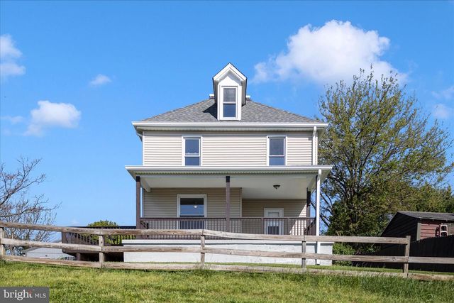610 RINGGOLD STREET, Waynesboro, PA 17268
