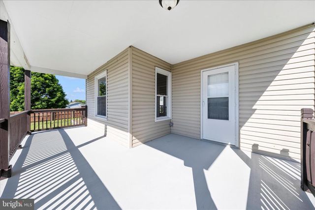 610 RINGGOLD STREET, Waynesboro, PA 17268