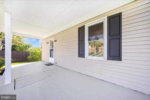 610 RINGGOLD STREET, Waynesboro, PA 17268