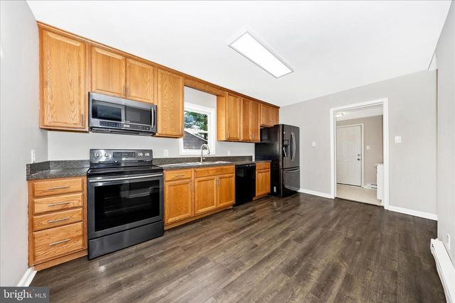 610 RINGGOLD STREET, Waynesboro, PA 17268