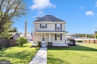610 RINGGOLD STREET, Waynesboro, PA 17268