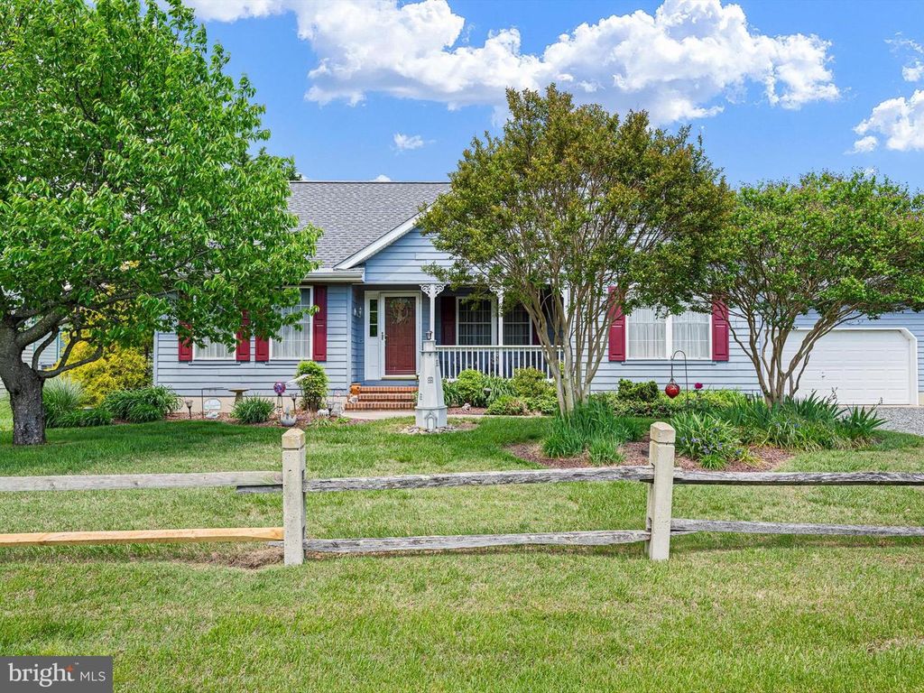 38284 WATERWAY DR, Ocean View, DE 19970