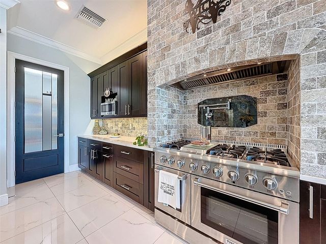 5142 WESTSHORE DRIVE, New Port Richey, FL 34652