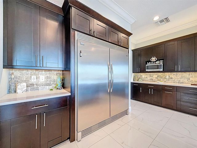 5142 WESTSHORE DRIVE, New Port Richey, FL 34652