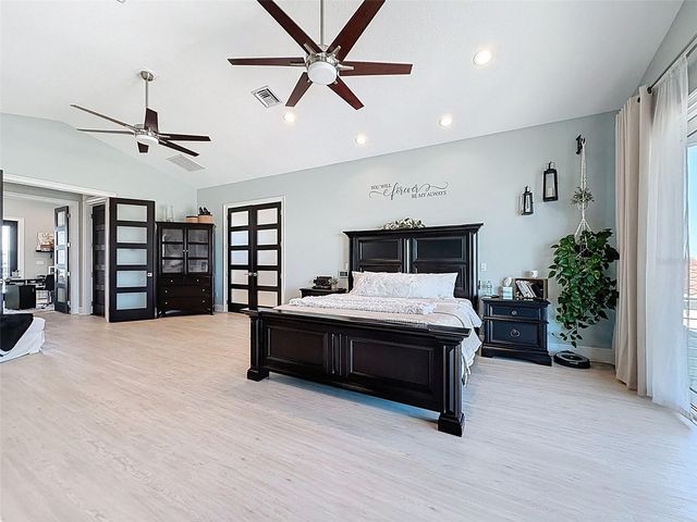 5142 WESTSHORE DRIVE, New Port Richey, FL 34652