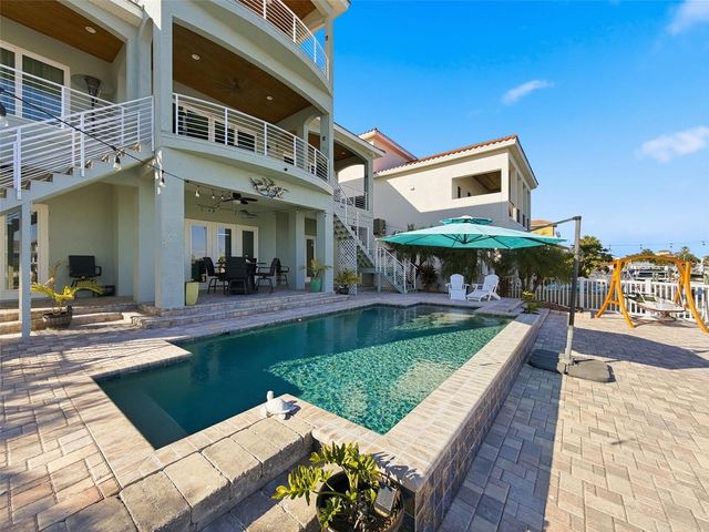 5142 WESTSHORE DRIVE, New Port Richey, FL 34652