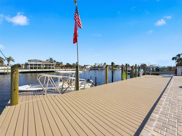 5142 WESTSHORE DRIVE, New Port Richey, FL 34652