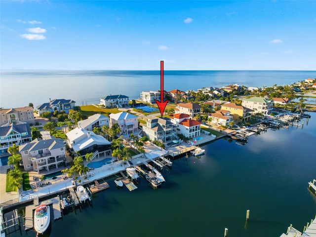 5142 WESTSHORE DRIVE, New Port Richey, FL 34652