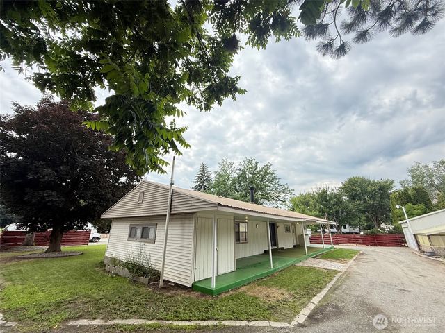 1479 Old Hwy 97, Malott, WA 98829