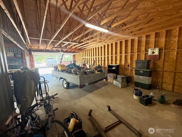 1479 Old Hwy 97, Malott, WA 98829