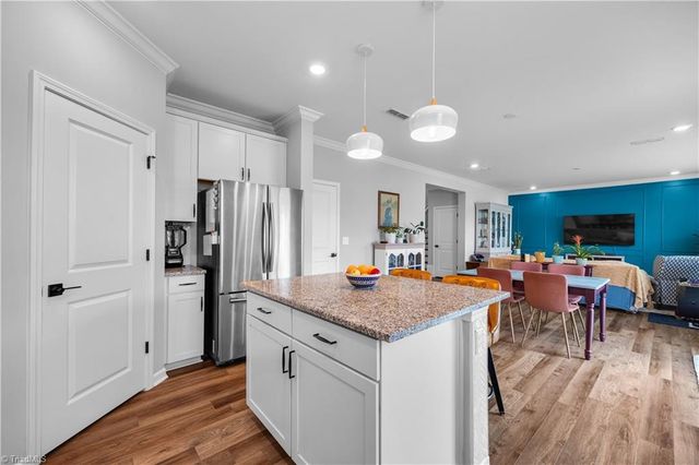 575 Kayak Court, Mebane, NC 27302
