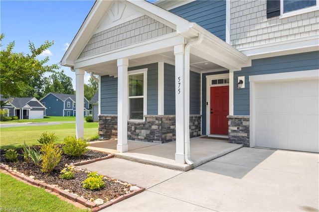 575 Kayak Court, Mebane, NC 27302