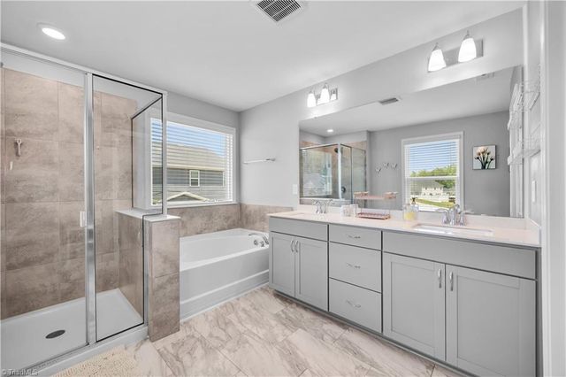 575 Kayak Court, Mebane, NC 27302